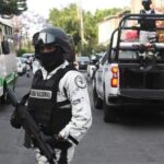 Revocan sanciones contra Samuel García por violencia política de género