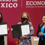 Activistas contra Congreso del Estado de Aguascalientes