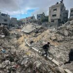 La fascinante colaboración musical de Bad Bunny y la leyenda del quinceíta Florinda Meza: un dueto sin precedentes en la historia del género.